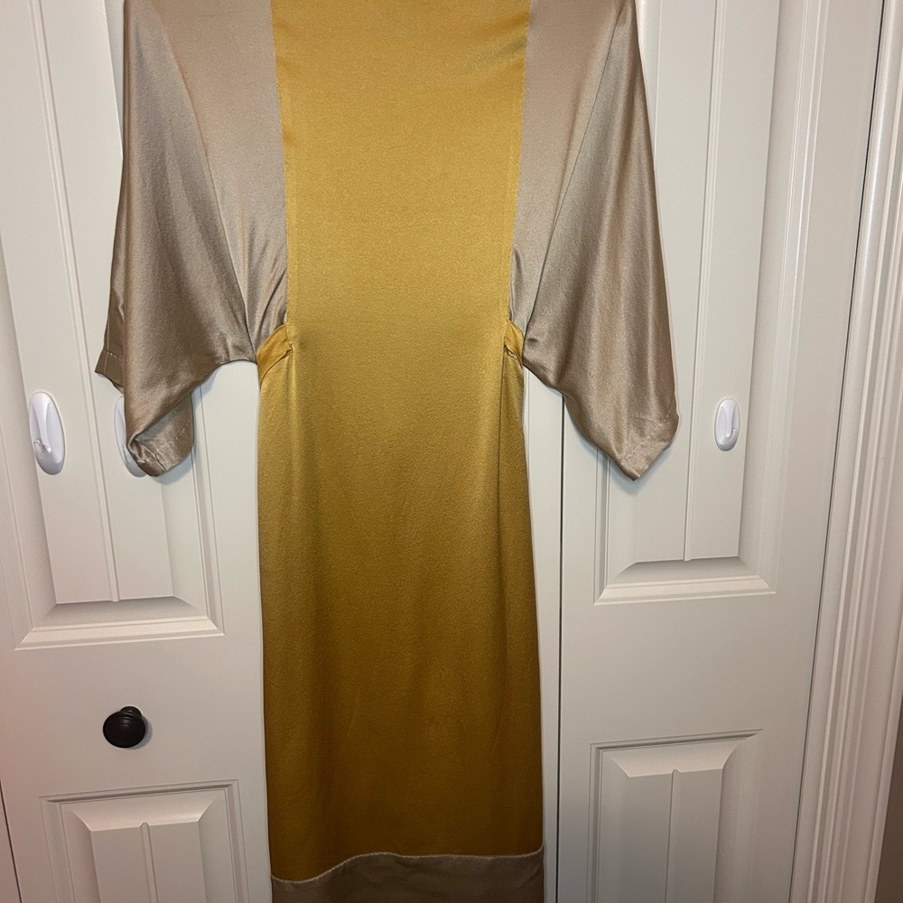 MaxMara Gold and Tan Midi Dress size 8 - Picture 7 of 8